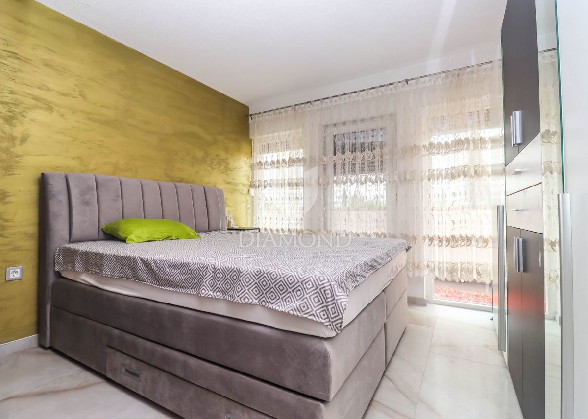 Spazioso appartamento con giardino, 3 camere da letto - Medolino!