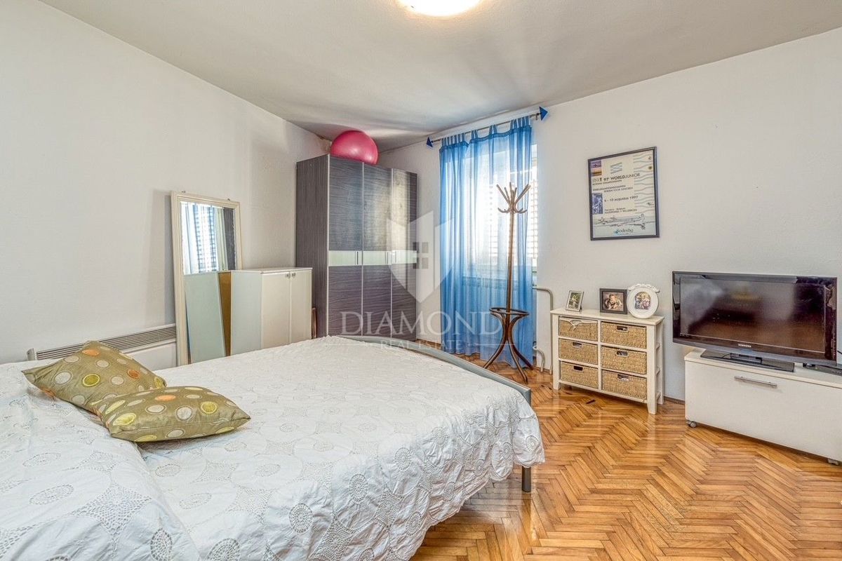 Casa attraente nel centro di Rovigno, tante possibilità!