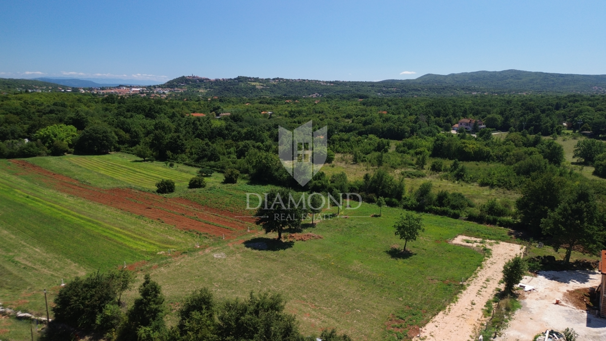 Labin, bellissimo terreno edificabile vicino alla città