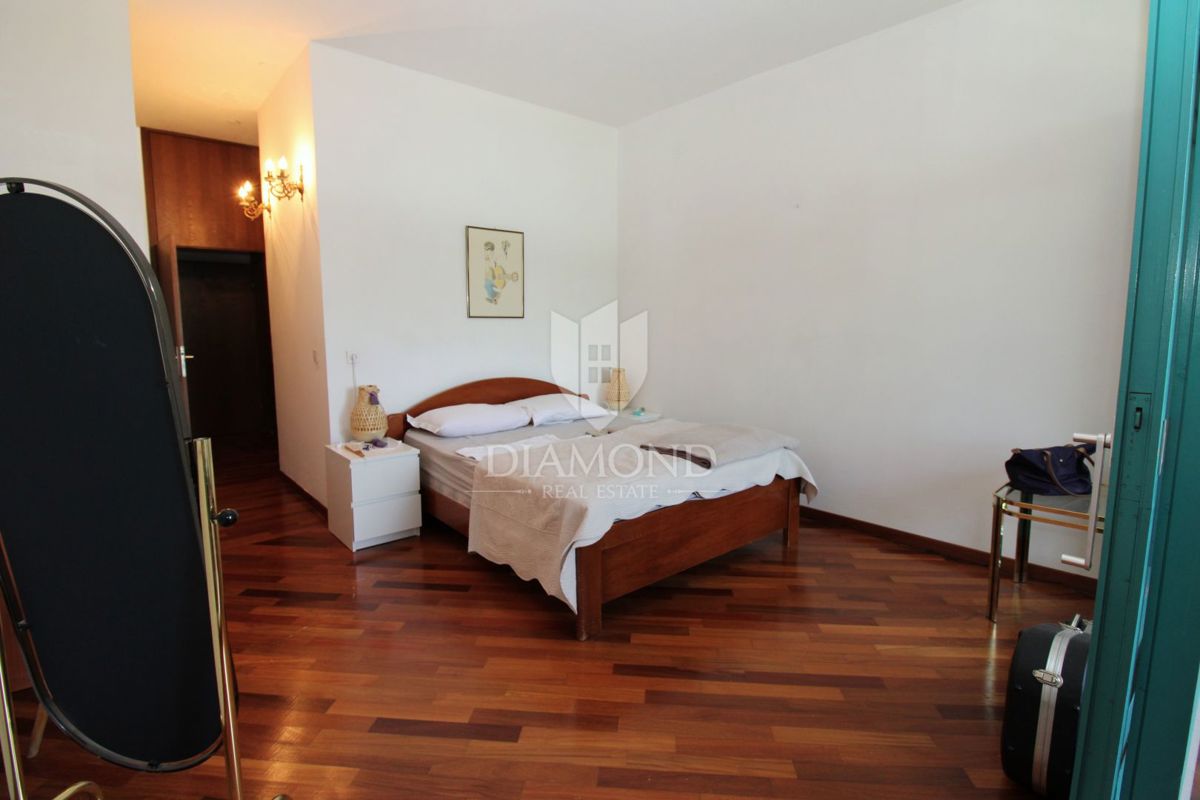 Casa Njivice, Omišalj, 286m2