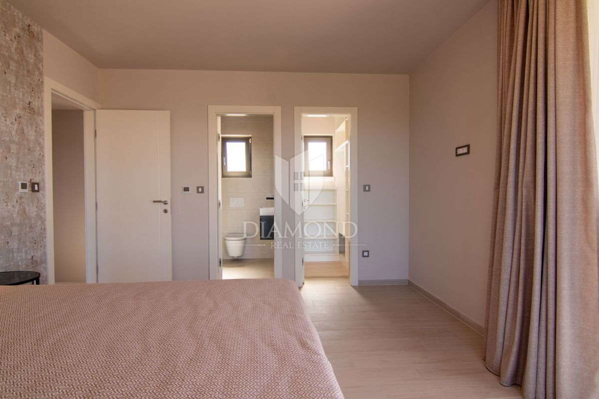 Casa Brzac, Krk, 131m2