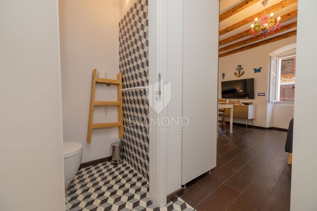 Monolocale con Ripostiglio, Centro, Vista Mare