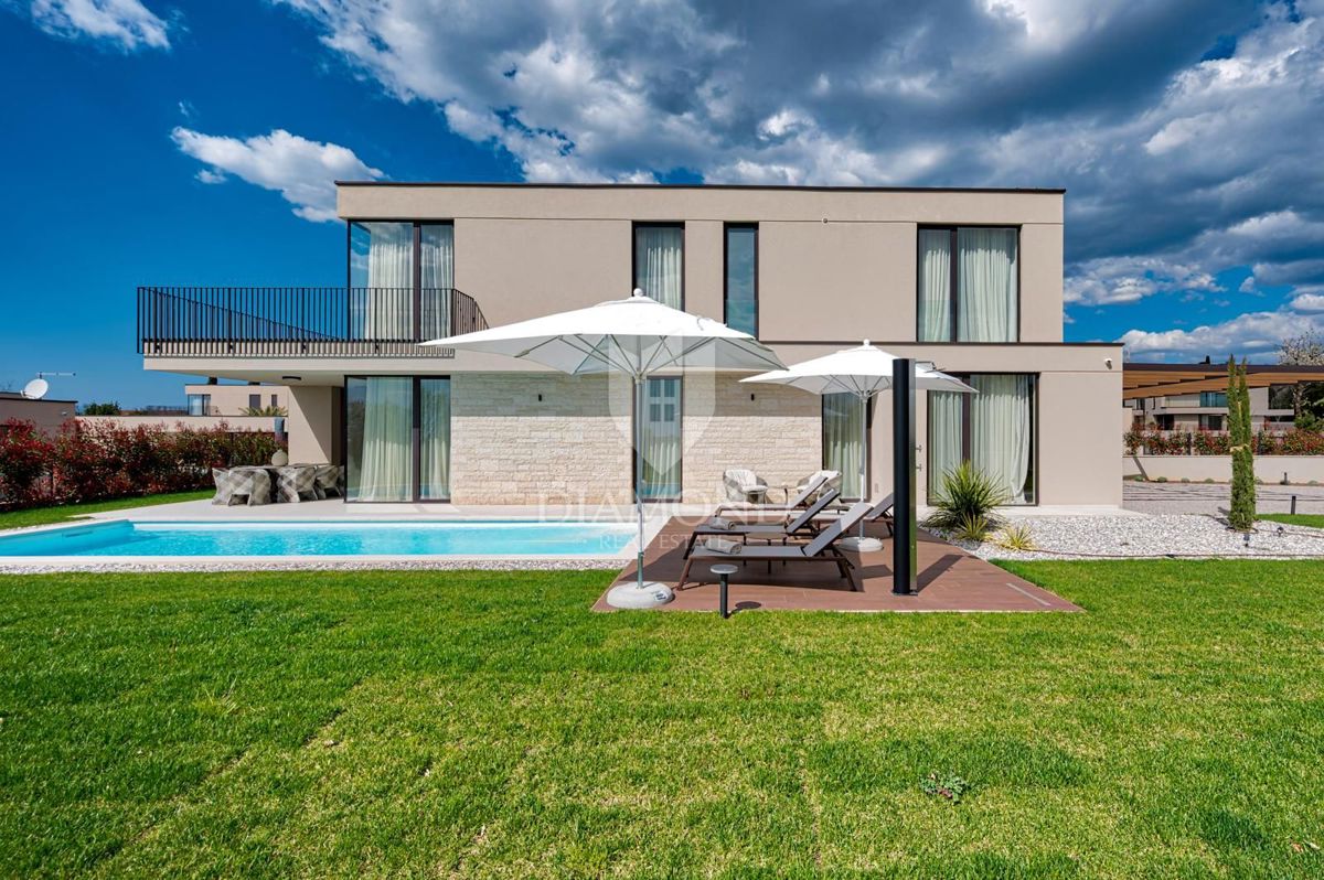 Parenzo, esclusiva villa smart home con vista panpramica