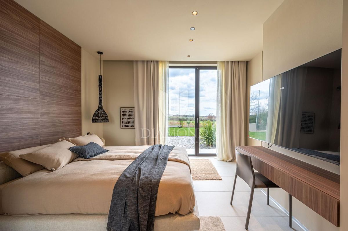 Parenzo, esclusiva villa smart home con vista panpramica