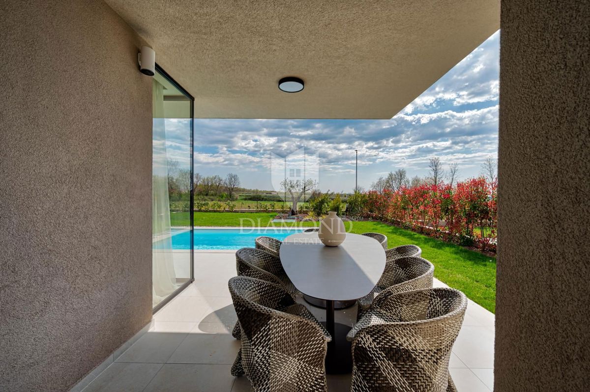 Parenzo, esclusiva villa smart home con vista panpramica