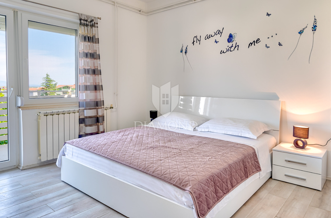 Spaziosa casa con piscina a Ližnjan