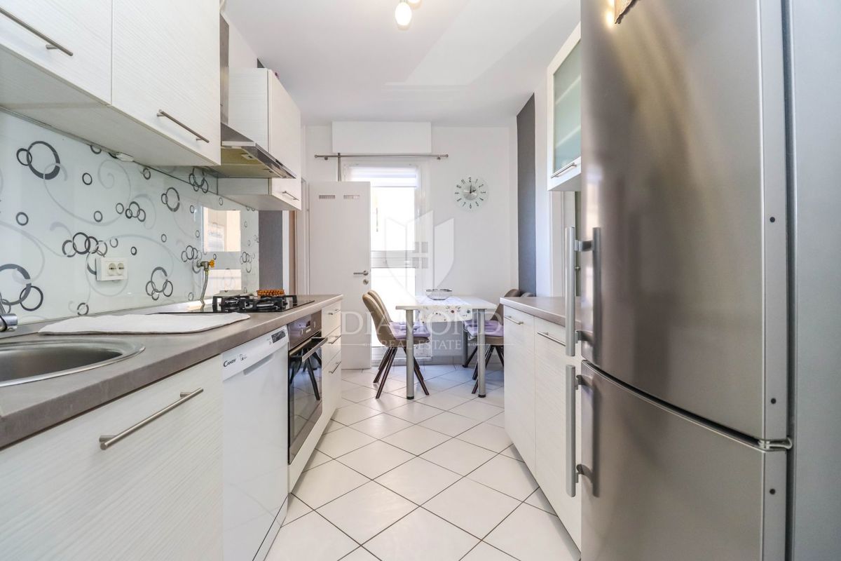 Ottima opportunità – appartamento ristrutturato a Vidikovac con balcone!