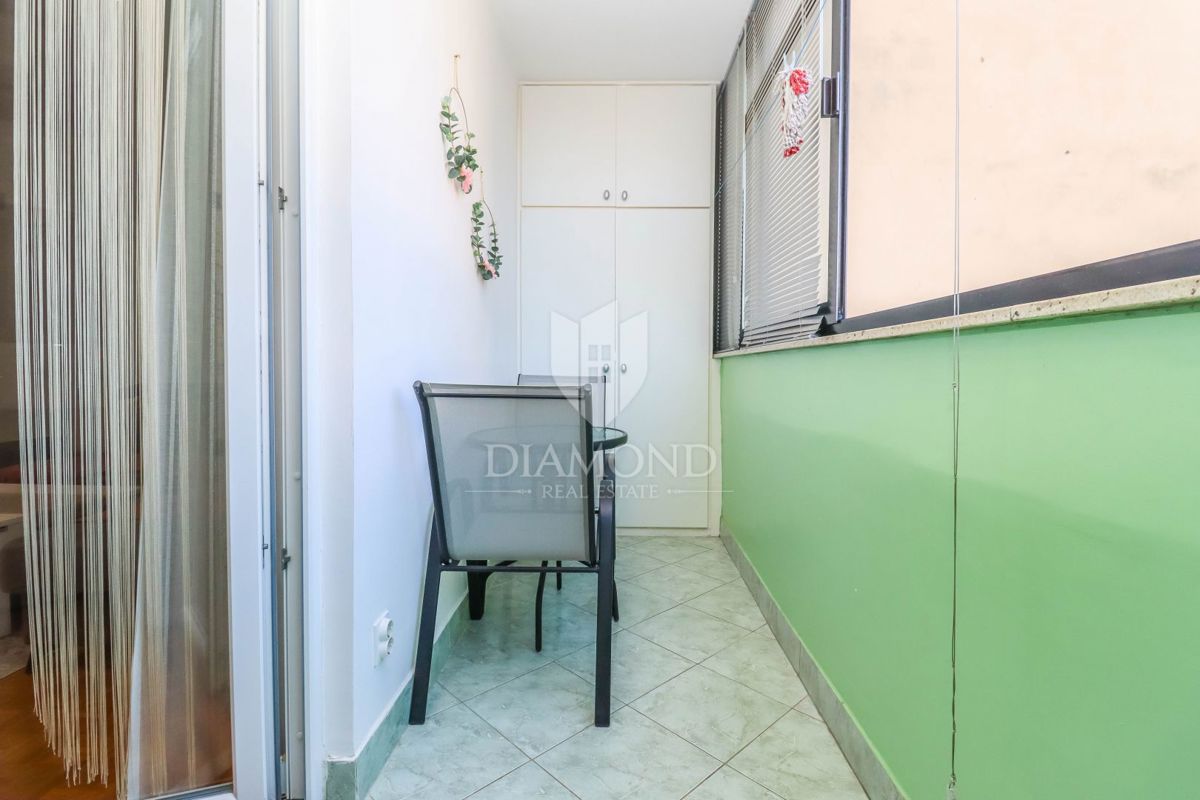 Ottima opportunità – appartamento ristrutturato a Vidikovac con balcone!