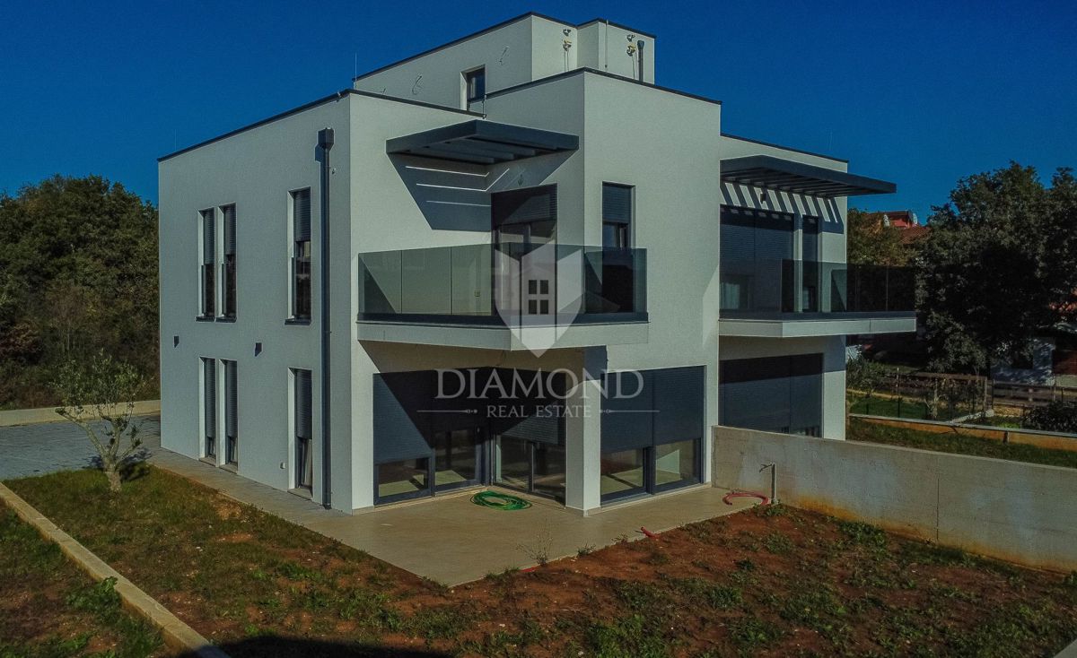 Cittanova, dintorni, nuova casa a 400 metri dal mare!