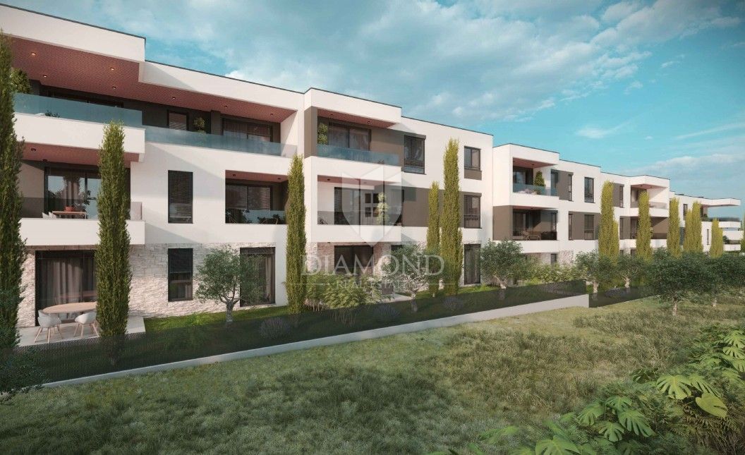 Kaštanjer – Nuovo edificio, appartamento con giardino al piano terra!