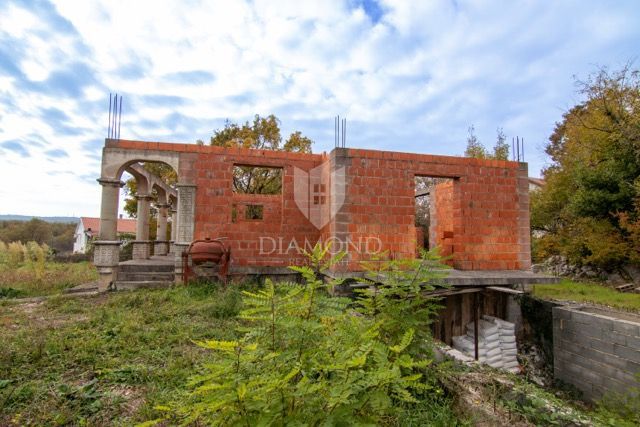 KRK, CASA IN COSTRUZIONE