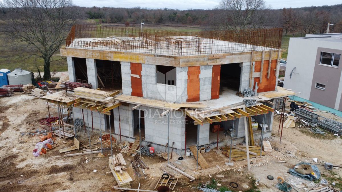 Parenzo, appartamento moderno con giardino