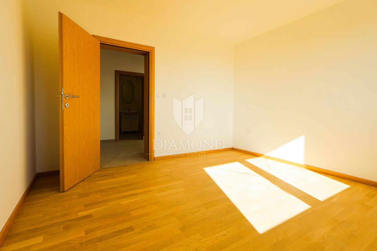 Appartamento Prozorje, Dugo Selo - Okolica, 75m2