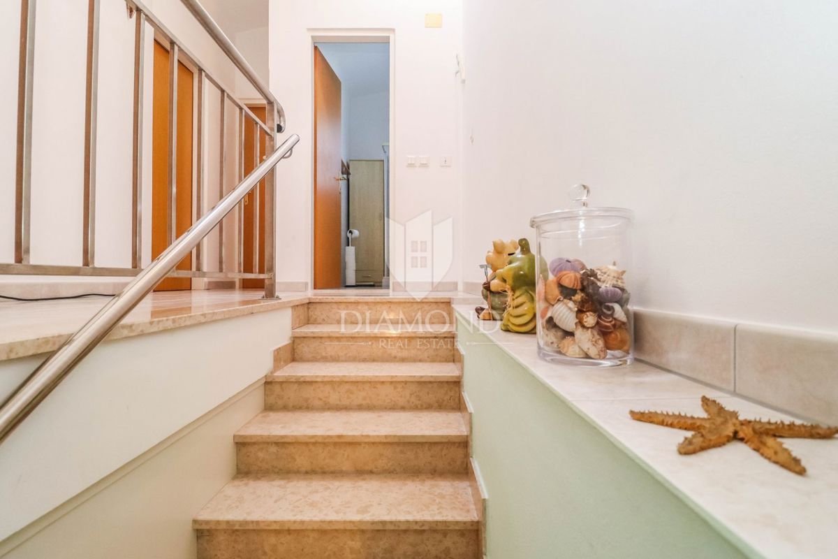 Occasione! Casa con tre camere da letto a Šišan!