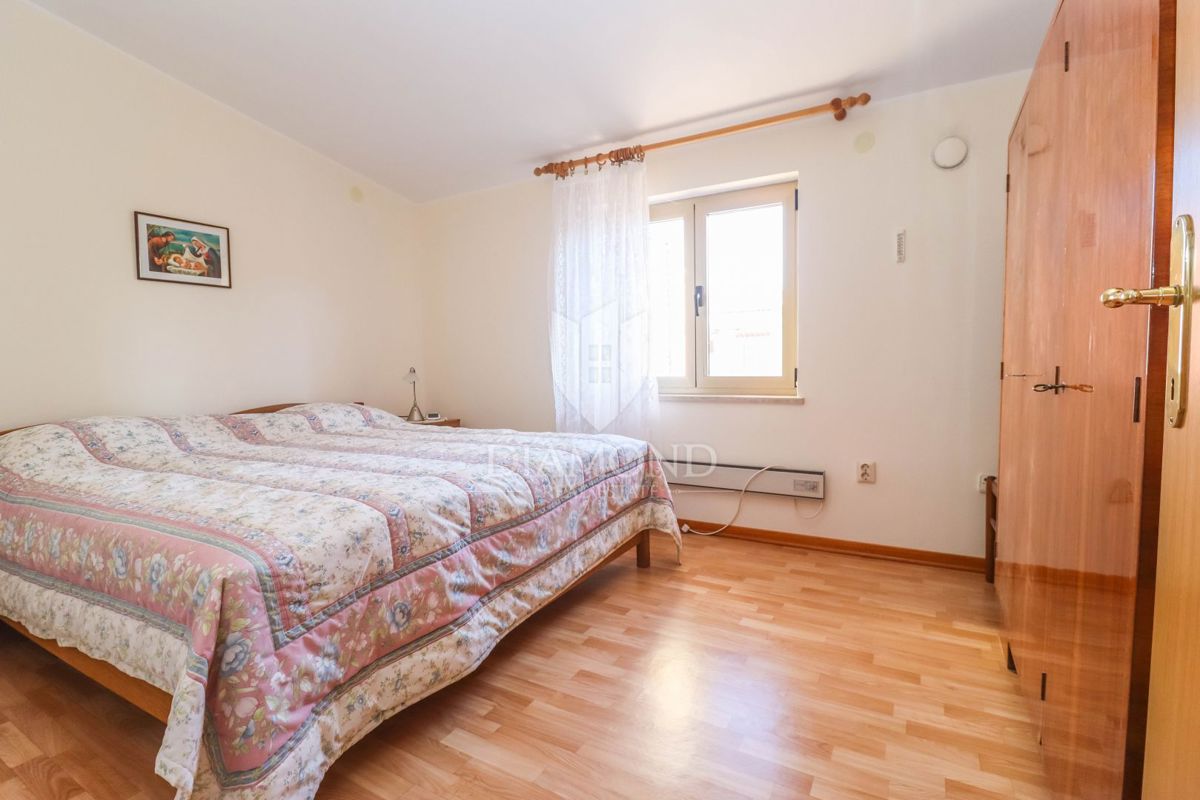 Occasione! Casa con tre camere da letto a Šišan!