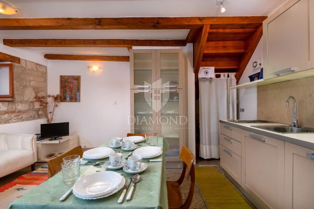 Rovigno, casa in pietra nel centro storico