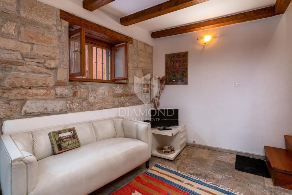 Rovigno, casa in pietra nel centro storico