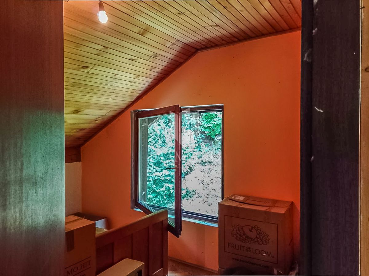 Casa Kupčina Žumberačka, Žumberak, 210m2