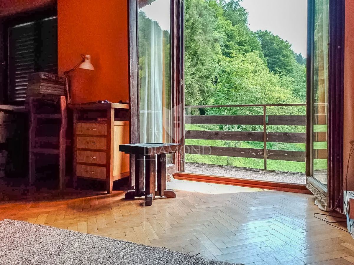 Casa Kupčina Žumberačka, Žumberak, 210m2