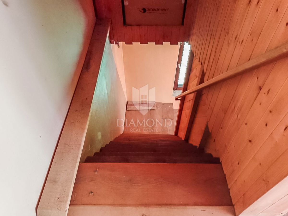 Casa Kupčina Žumberačka, Žumberak, 210m2