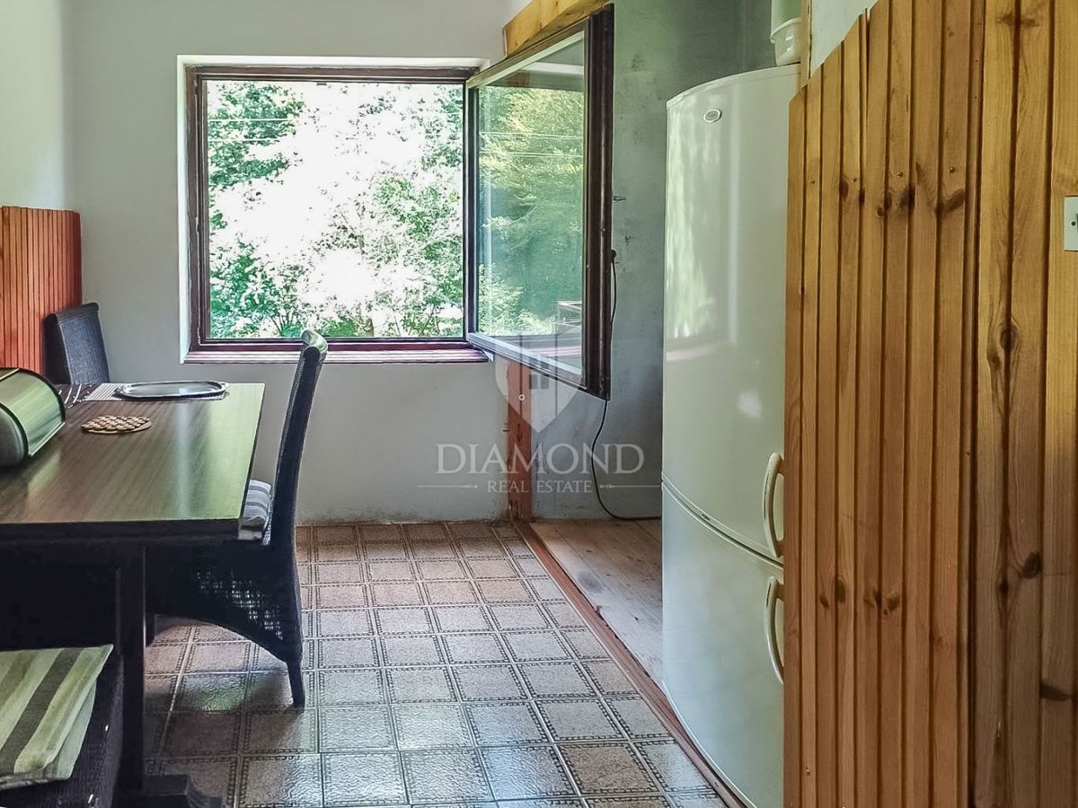 Casa Kupčina Žumberačka, Žumberak, 210m2