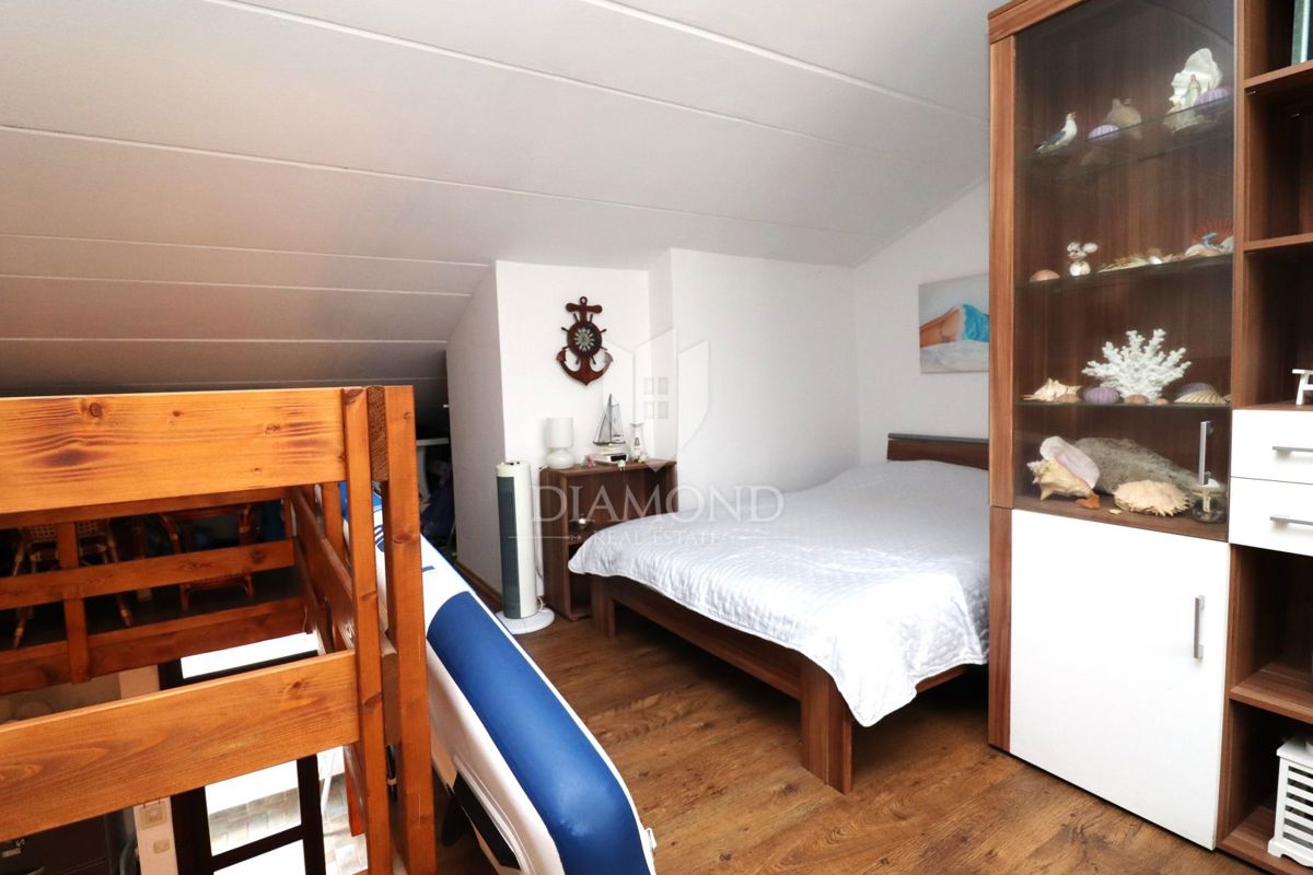 Parenzo – Appartamento con vista mare e marina