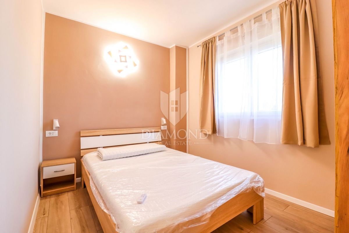 Rovigno, appartamento con due camere da letto e balcone a 100 metri dal mare