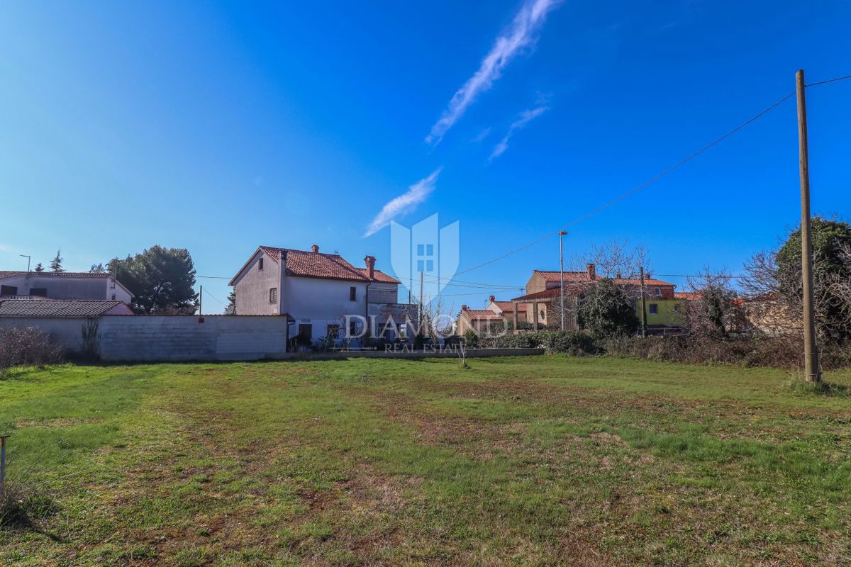 Pola, Dignano terreno edificabile