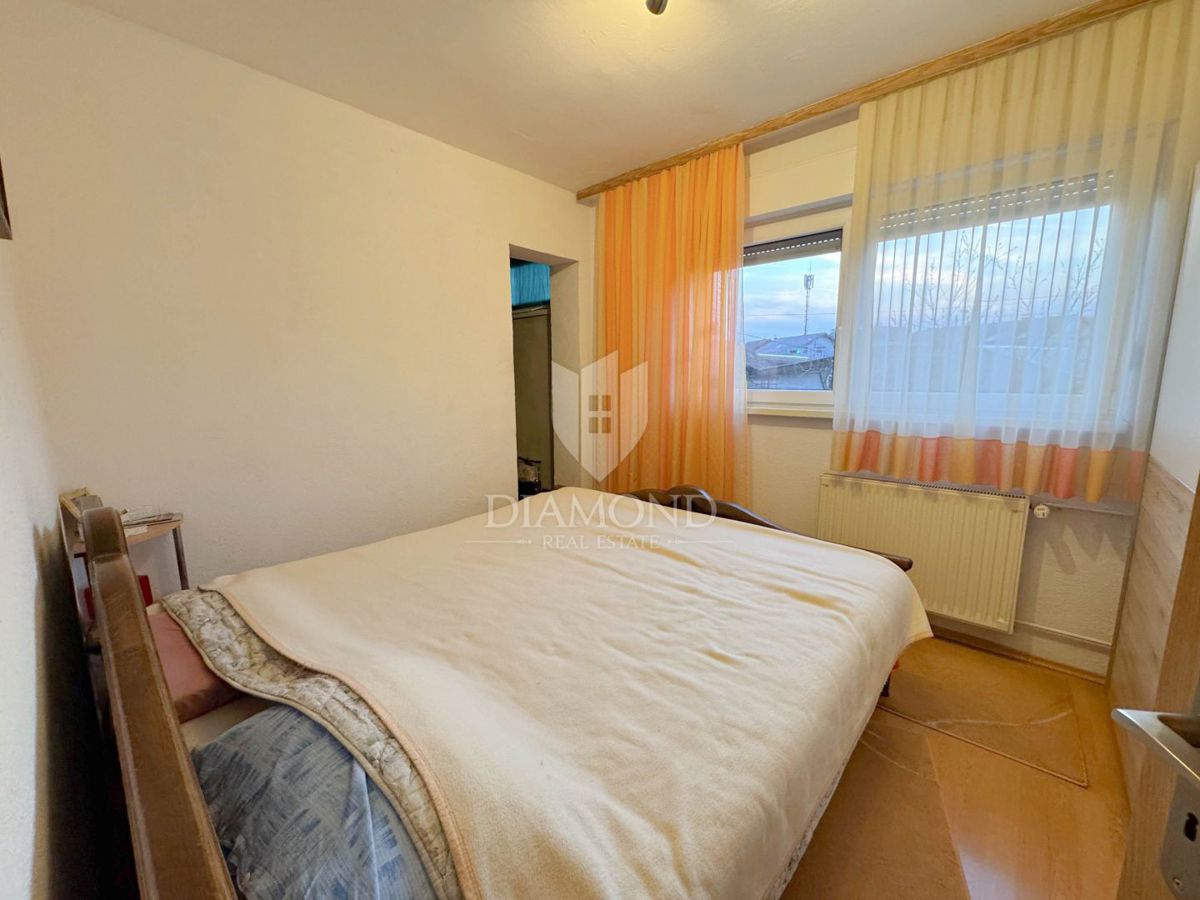 Zagabria, Sesvete! Appartamento con tre camere da letto e ampio giardino!