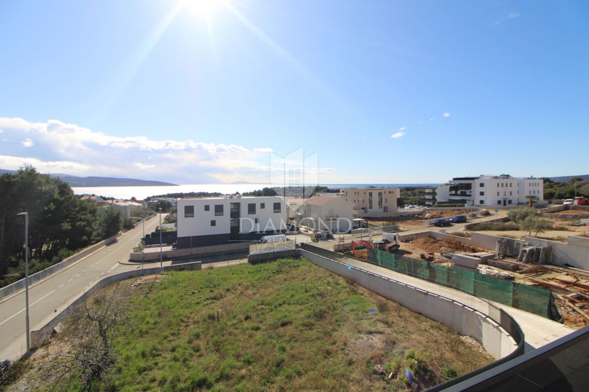 ISOLA DI KRK, APPARTAMENTO SU DUE PIANI