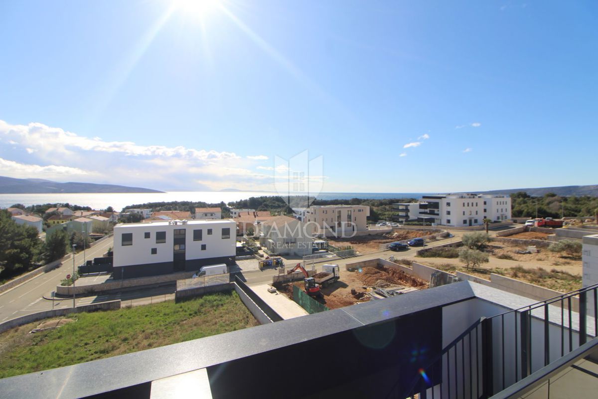 ISOLA DI KRK, APPARTAMENTO SU DUE PIANI