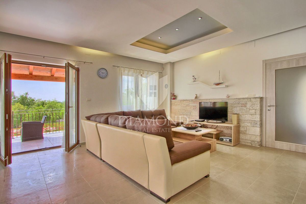 Svetvinčenat, dintorni, bellissima Villa in un'ottima posizione