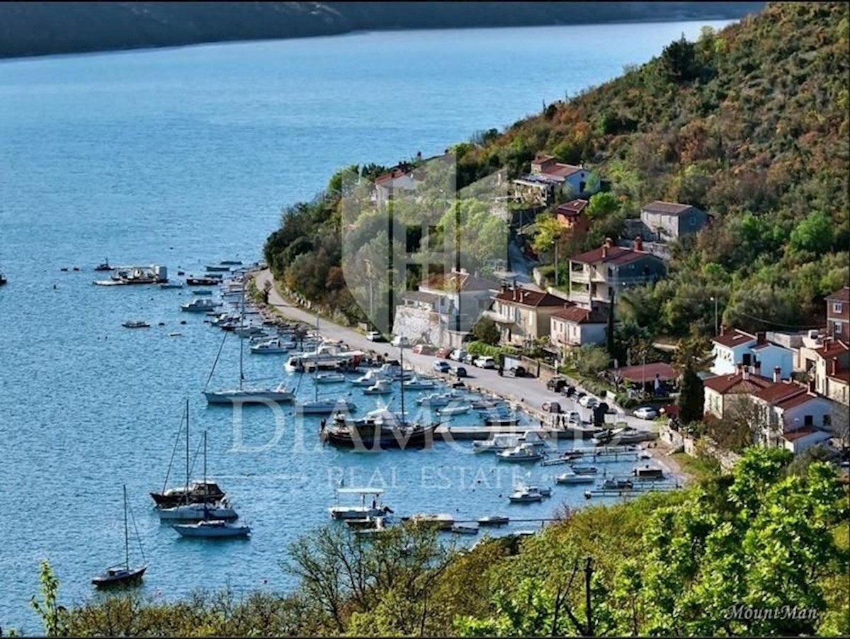 Labin, dintorni, Villa con incantevole vista mare