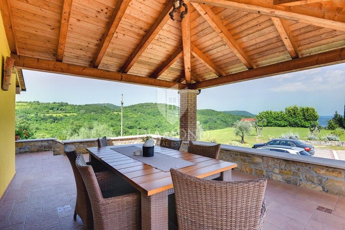 Lussuosa casa vacanze con vista da favola