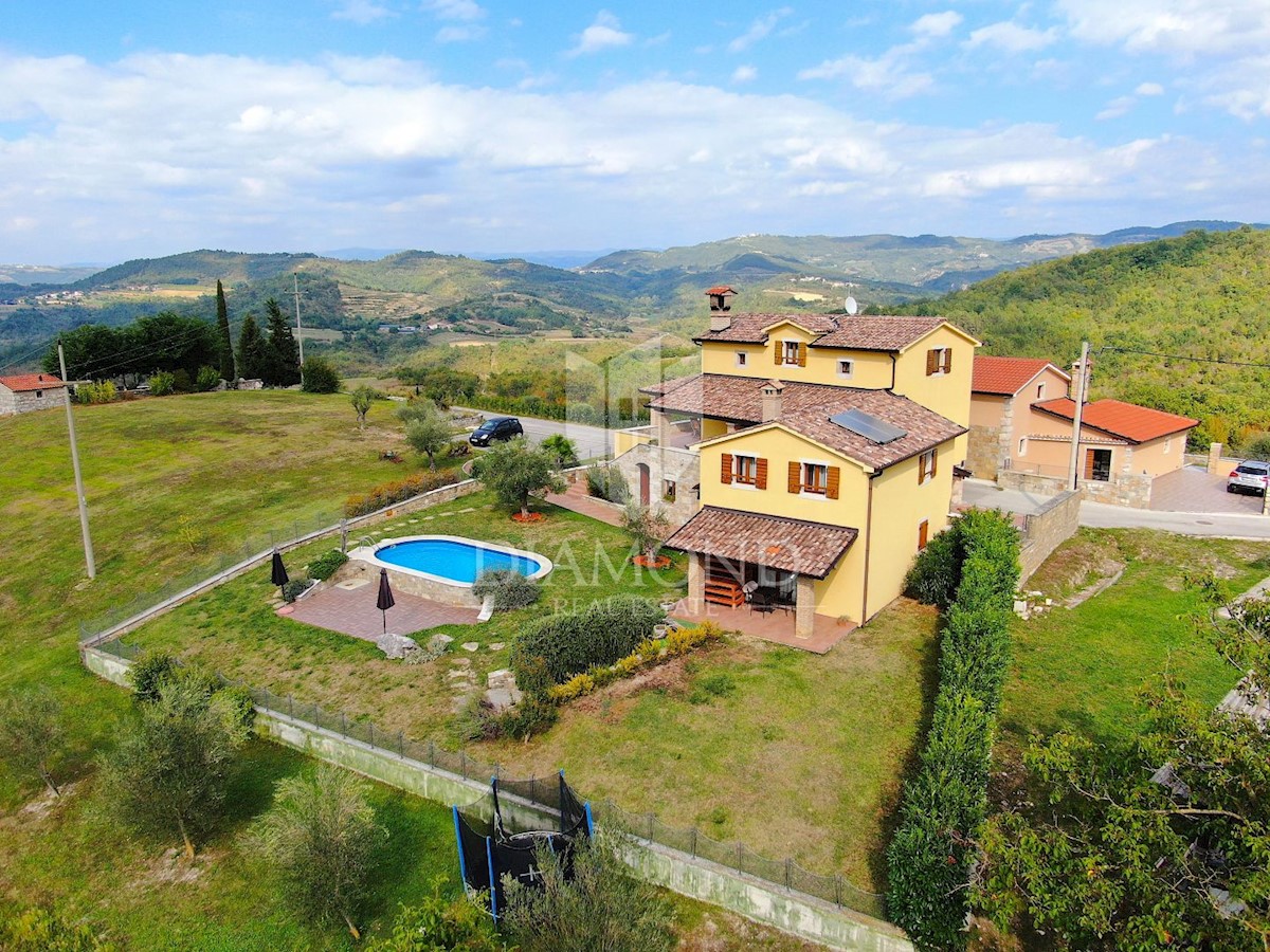 Lussuosa casa vacanze con vista da favola