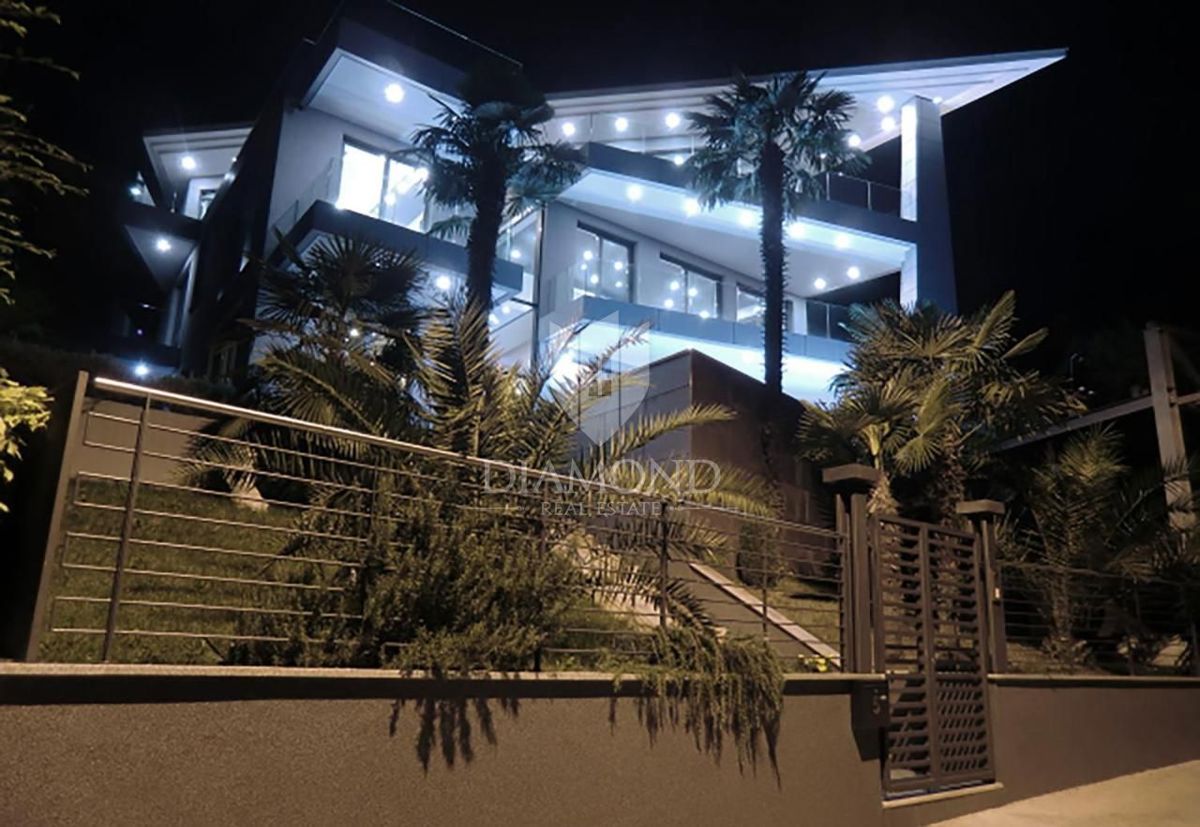 Casa Opatija - Centar, Opatija, 758m2