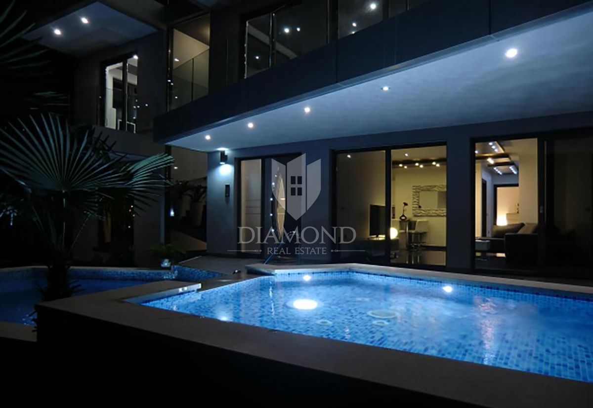 Casa Opatija - Centar, Opatija, 758m2