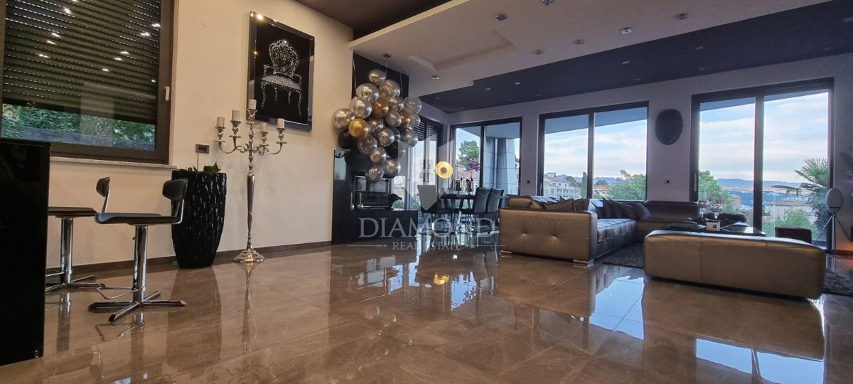 Casa Opatija - Centar, Opatija, 758m2