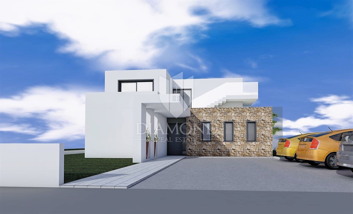 Cittanova, terreno edificabile in ottima posizione con vista sul mare!