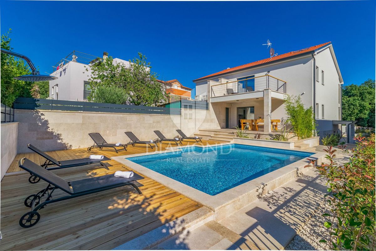 Medulin, dintorni, villa di lusso con piscina