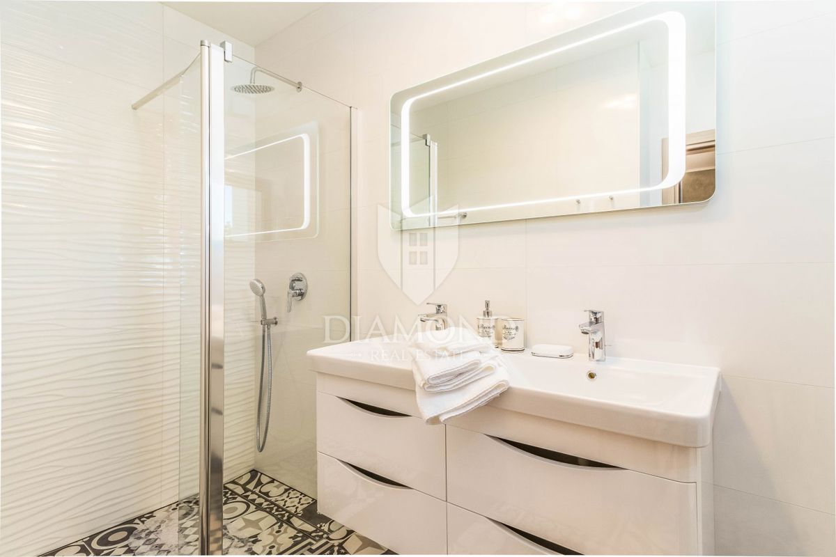 Medulin, dintorni, villa di lusso con piscina