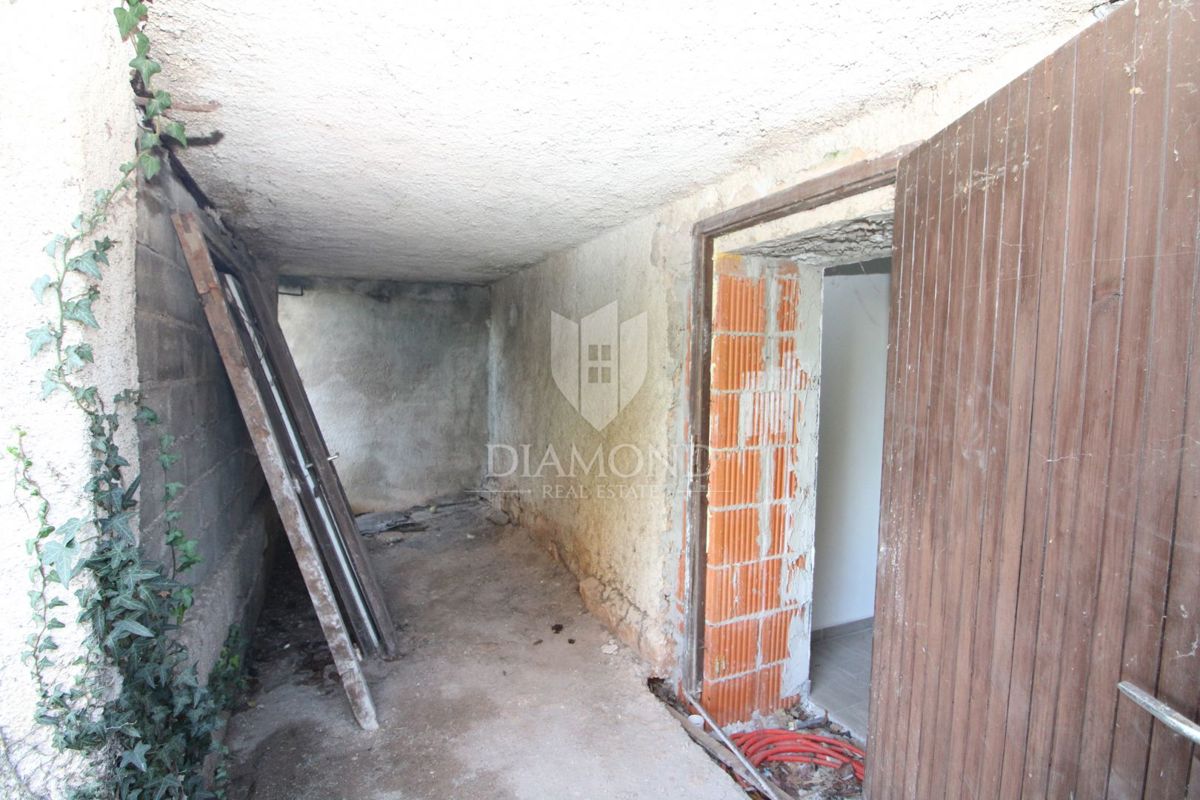 Labin, dintorni, appartamento in un piccolo insediamento