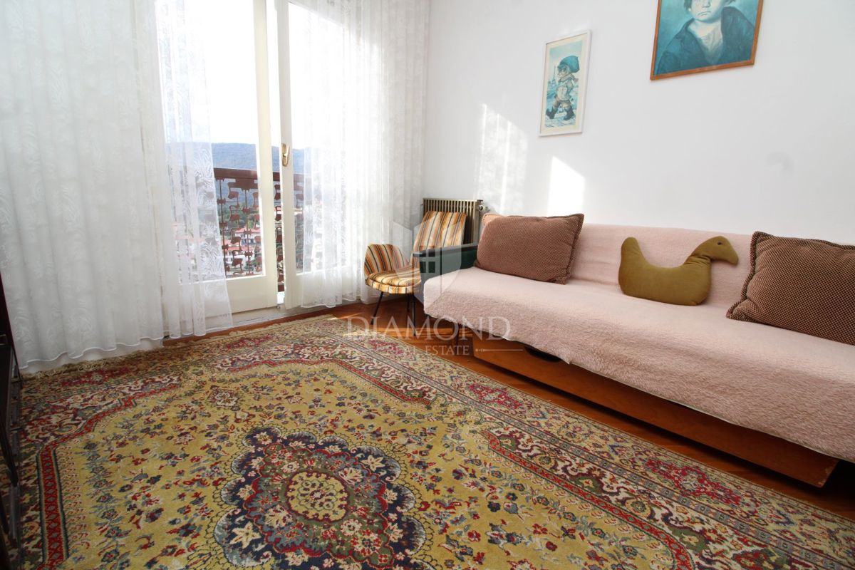 Rabac, casa in una bellissima posizione