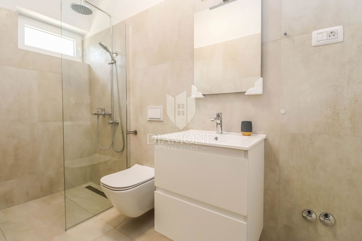 Nuova casa vacanze con piscina vicino a Fasana