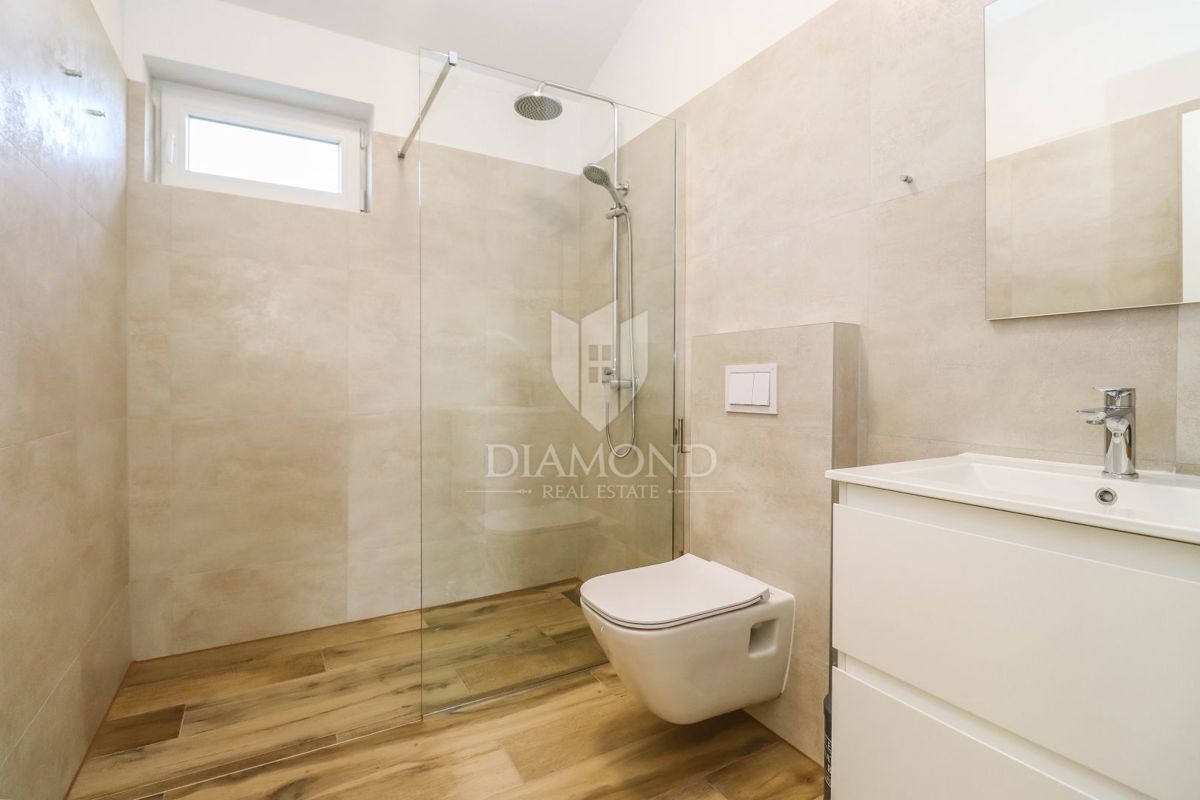 Nuova casa vacanze con piscina vicino a Fasana