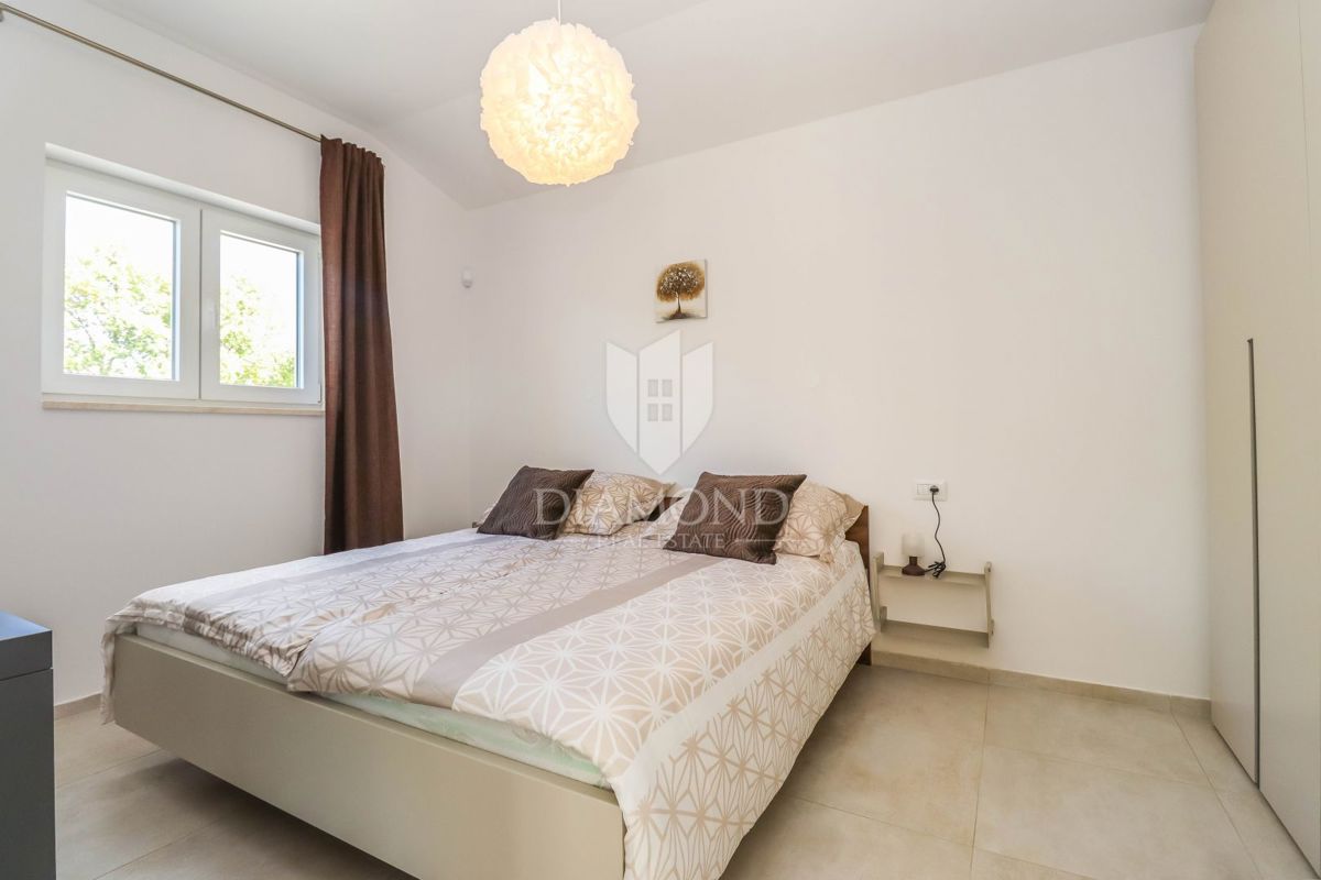 Nuova casa vacanze con piscina vicino a Fasana