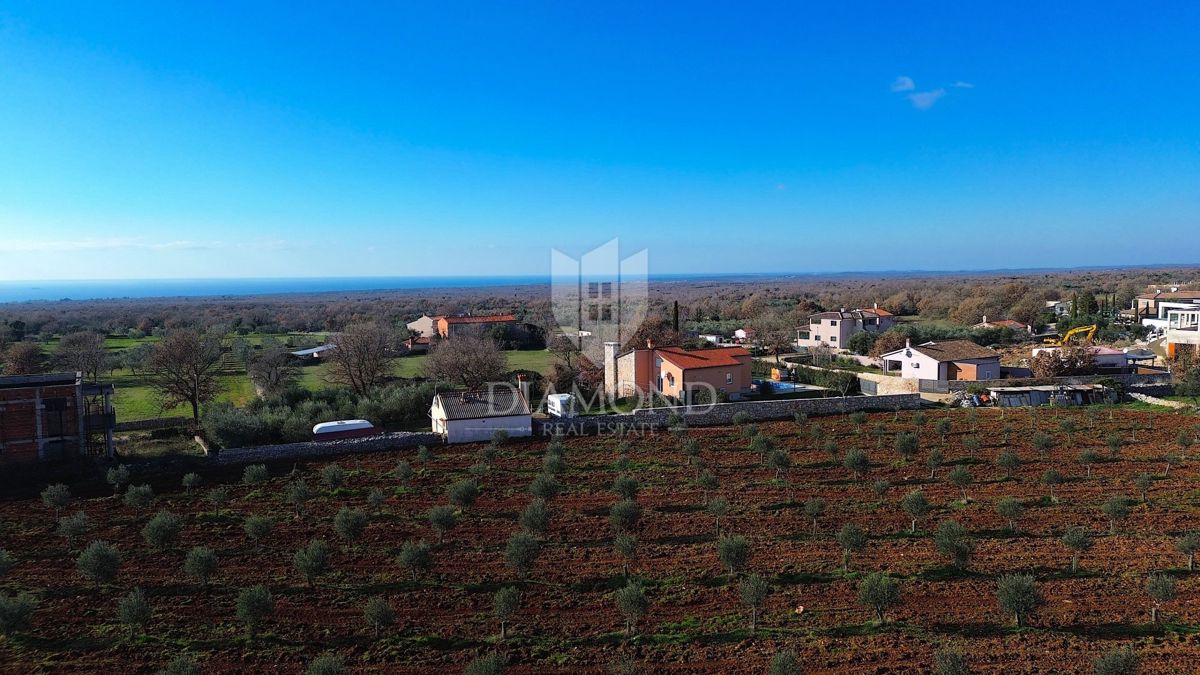 Dignano, terreno edificabile con vista mare