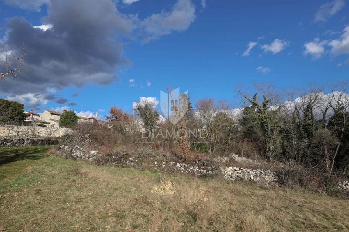 Rovinj, dintorni, terreno edificabile e agricolo