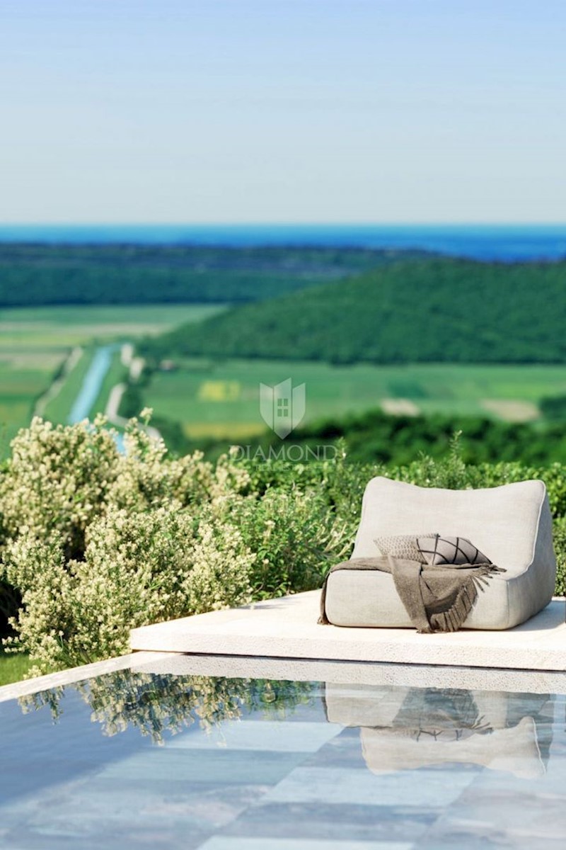 Grisignana, dintorni! Una bellissima villa con vista panoramica sul mare!