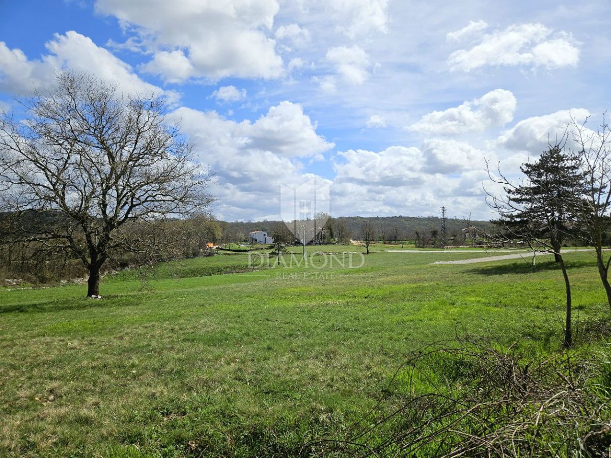 Terreno Poreč, 1.058m2